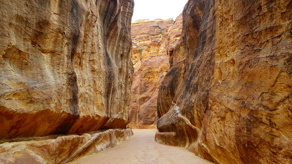 Petra Schlucht Wasserrinnen