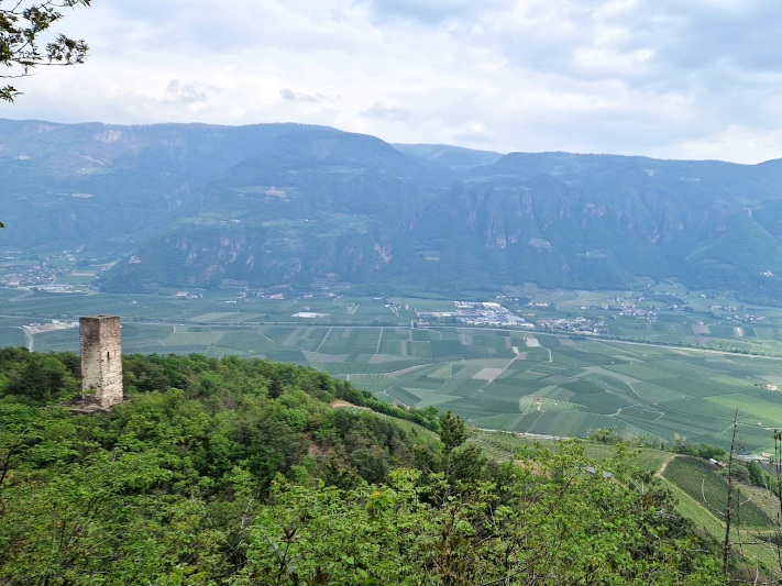 Aussicht Eppan Burgenwanderung